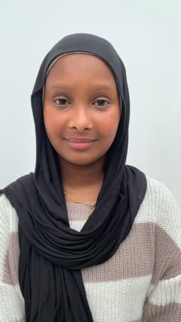 Najma Farah Image